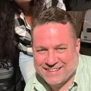 Meet your Posher, Clifford